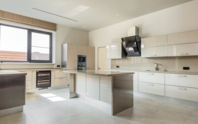 A Guide to Custom Cabinetry: Tailoring Your Space to Fit Your Lifestyle